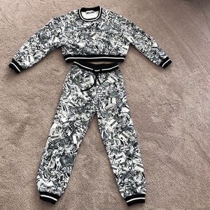 Moschino - cropped top and matching pants